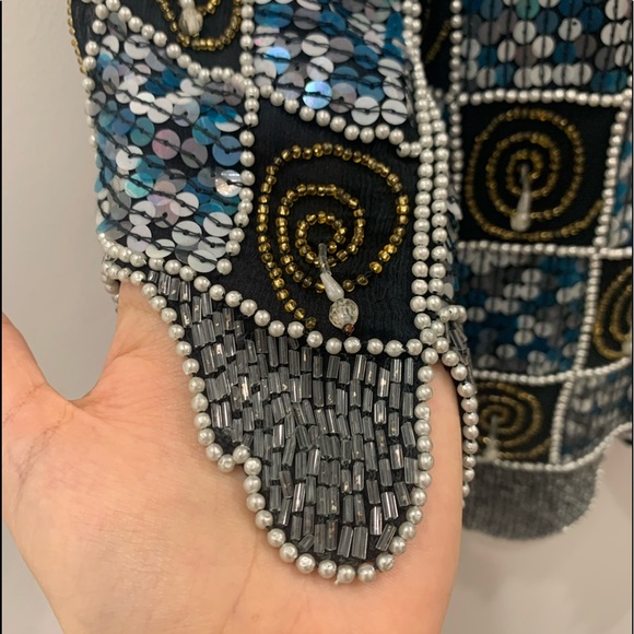 Vintage - Navy Blue beaded-sequined Crop Top! - Picture 5 of 5